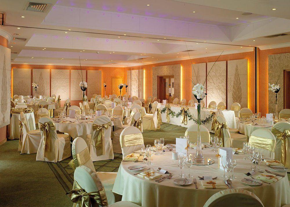 Regency Park Hotel, Health Club & Spa 태참 외부 사진